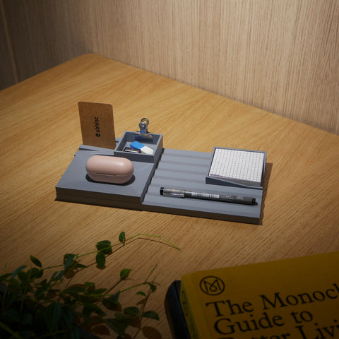 RIB Desk Set